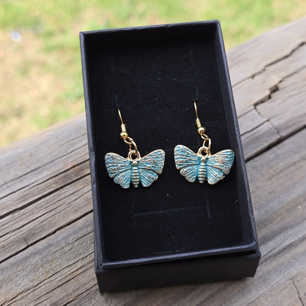 Chic Butterfly Earrings in Gold and Blue